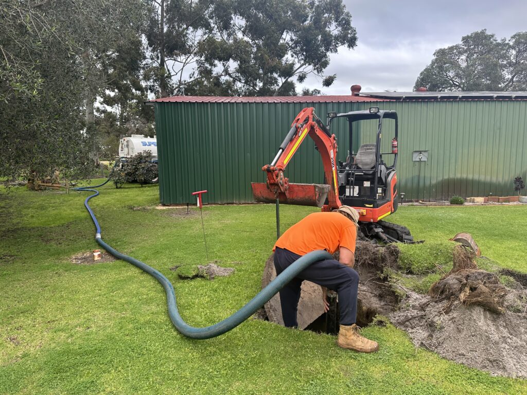 septic system pump out in Kalamunda